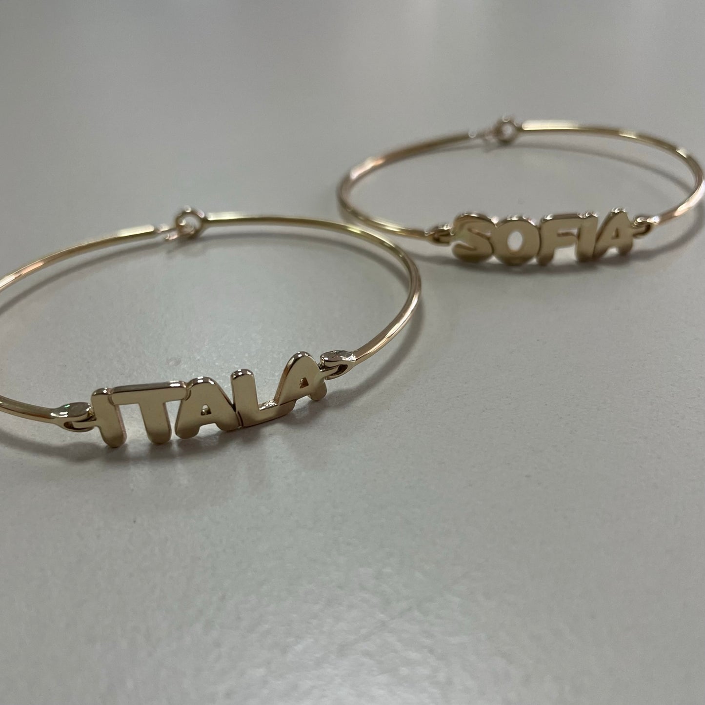 .bubble. bracciale in oro 18kt con scritta