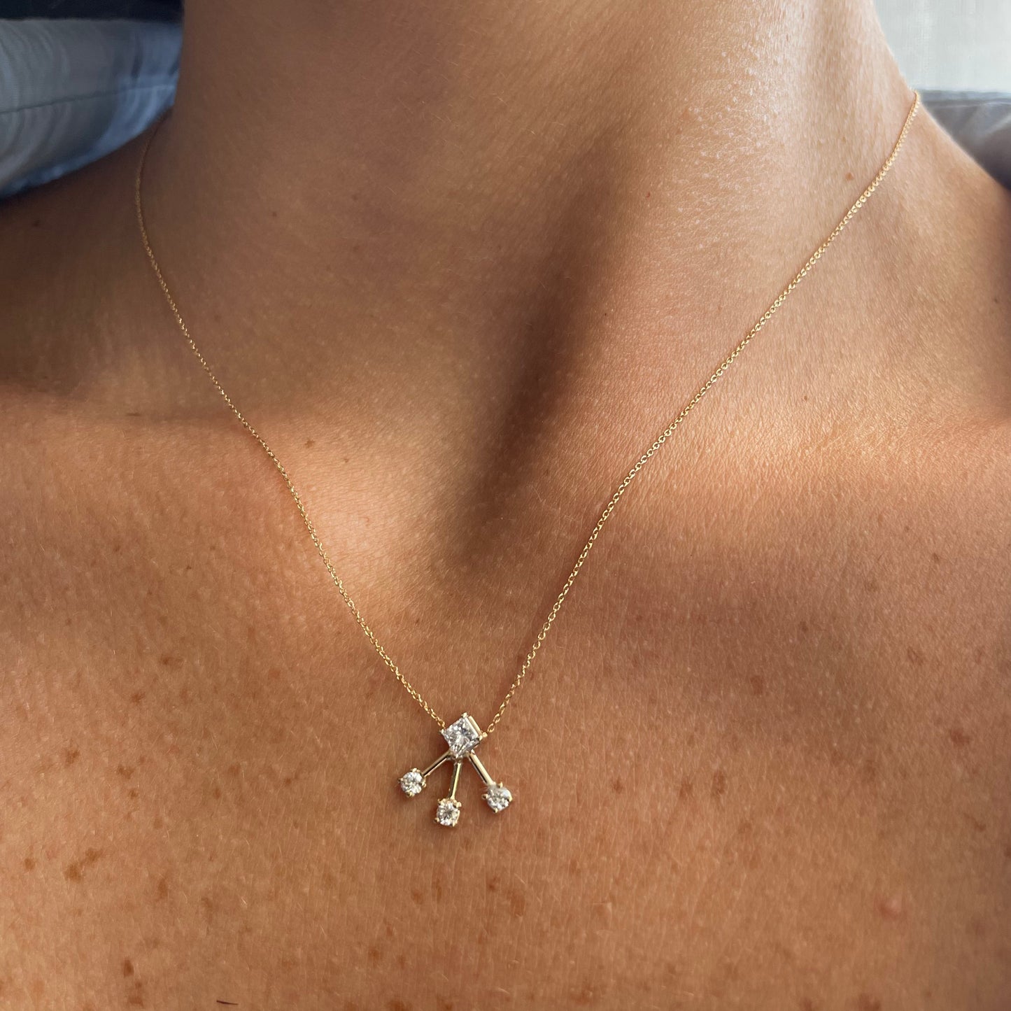 .congiunzioni. - collana in oro 18kt con diamanti