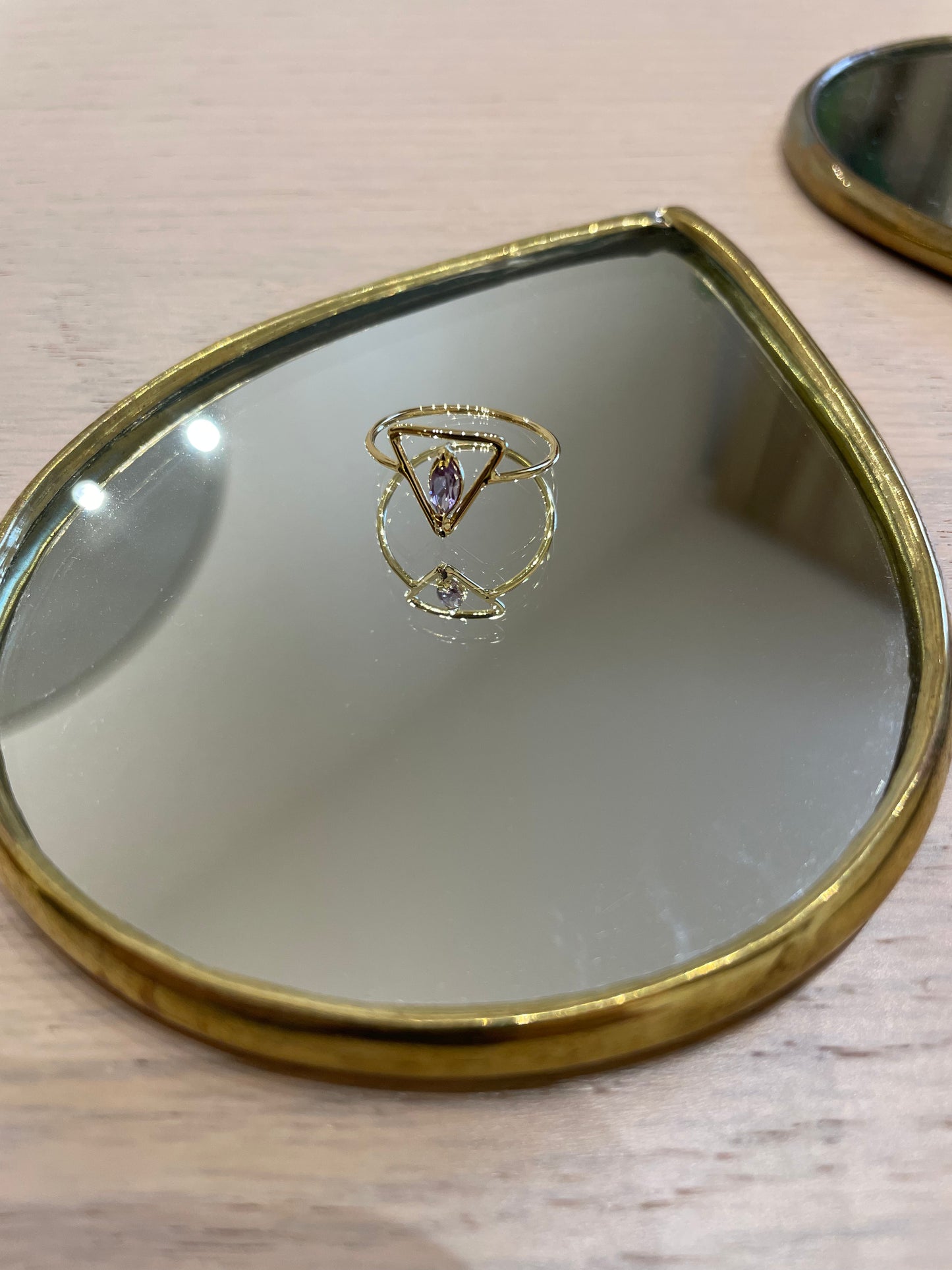 Aria - anello con simbolo alchemico in oro 18kt