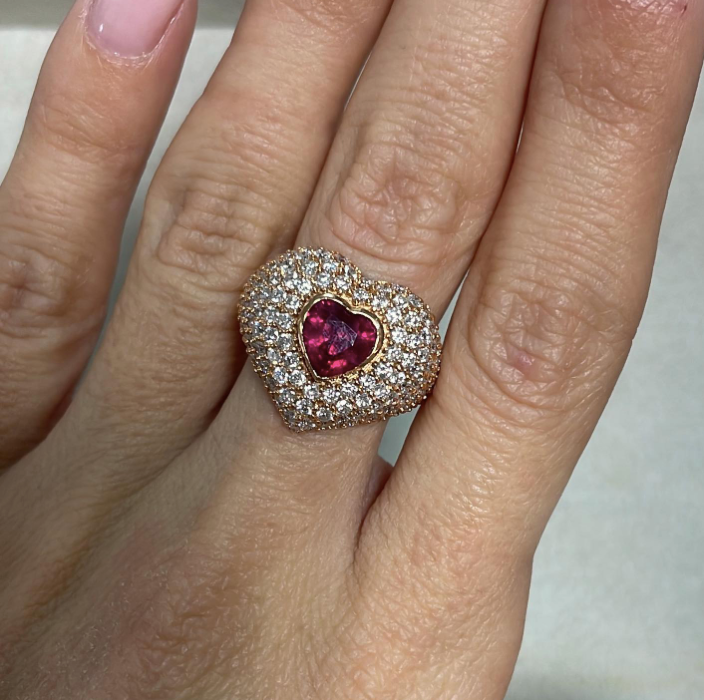 La Ruby - anello in oro 18kt