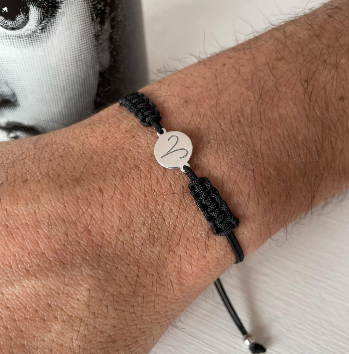 Sign - bracciale in oro 18kt con segno zodiacale e cordino