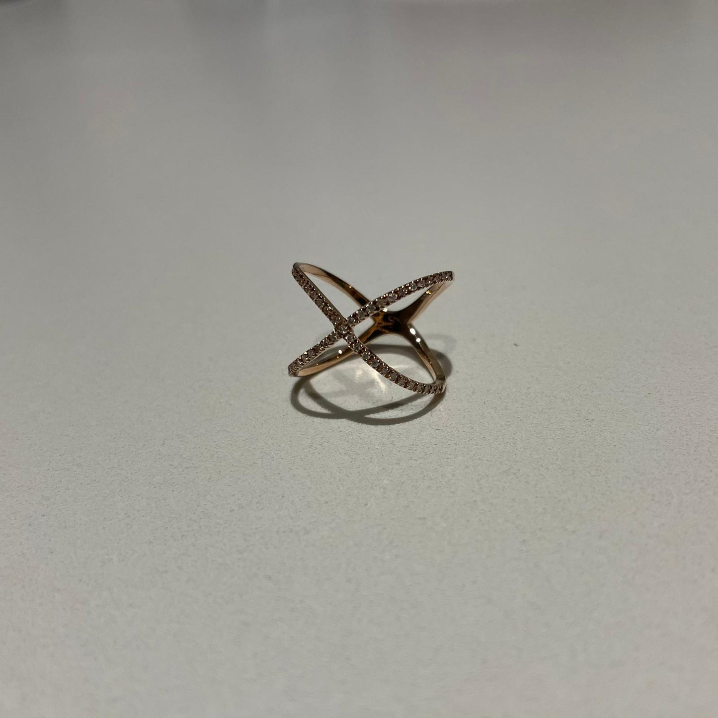 La X - anello in oro 18kt con diamanti