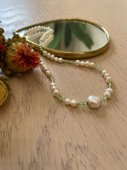 Tou_Lou Hippie choker