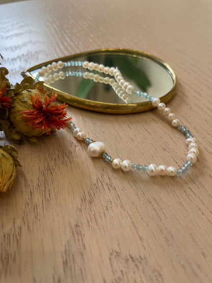 Tou_Lou Hippie choker