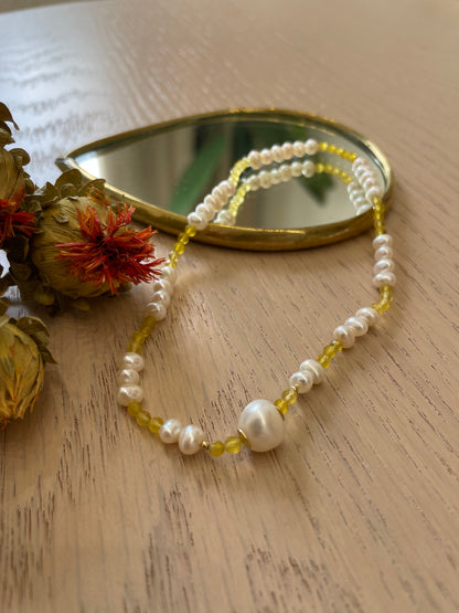 Tou_Lou Hippie choker