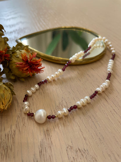 Tou_Lou Hippie choker