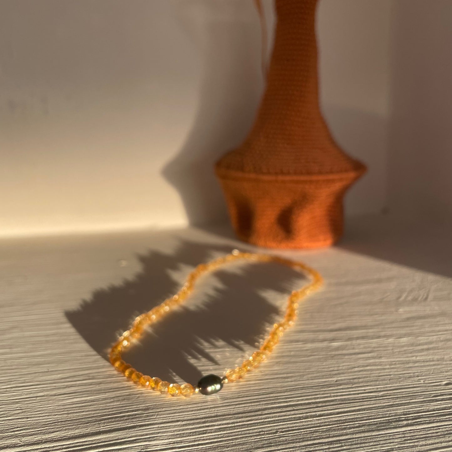 Tou_lou Shanti Choker