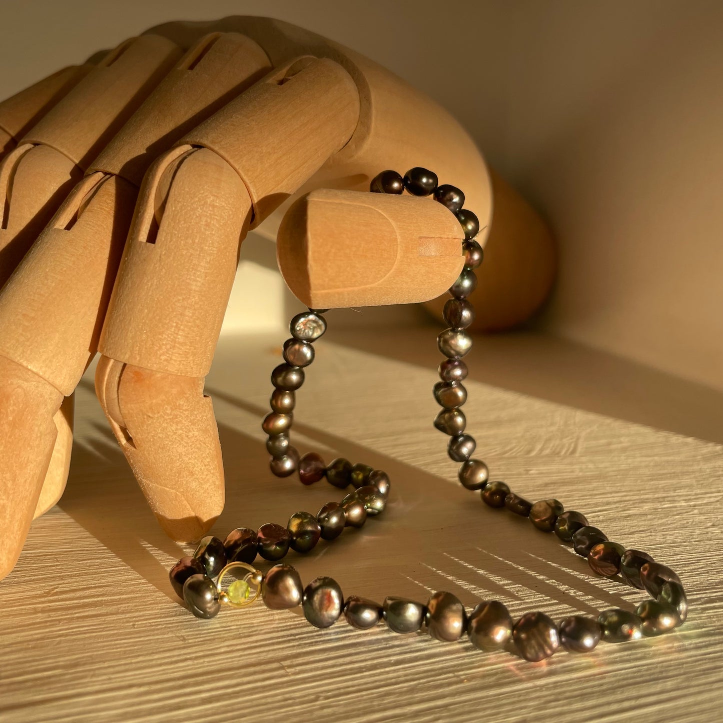 Tou_lou galaxy choker