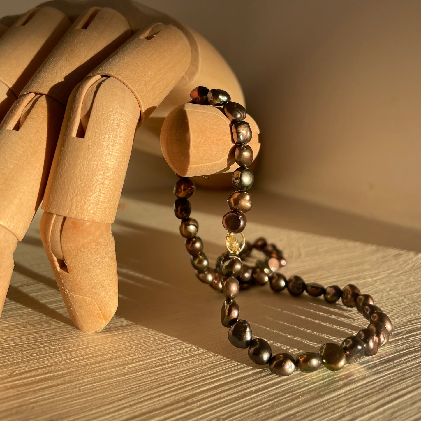 Tou_lou galaxy choker