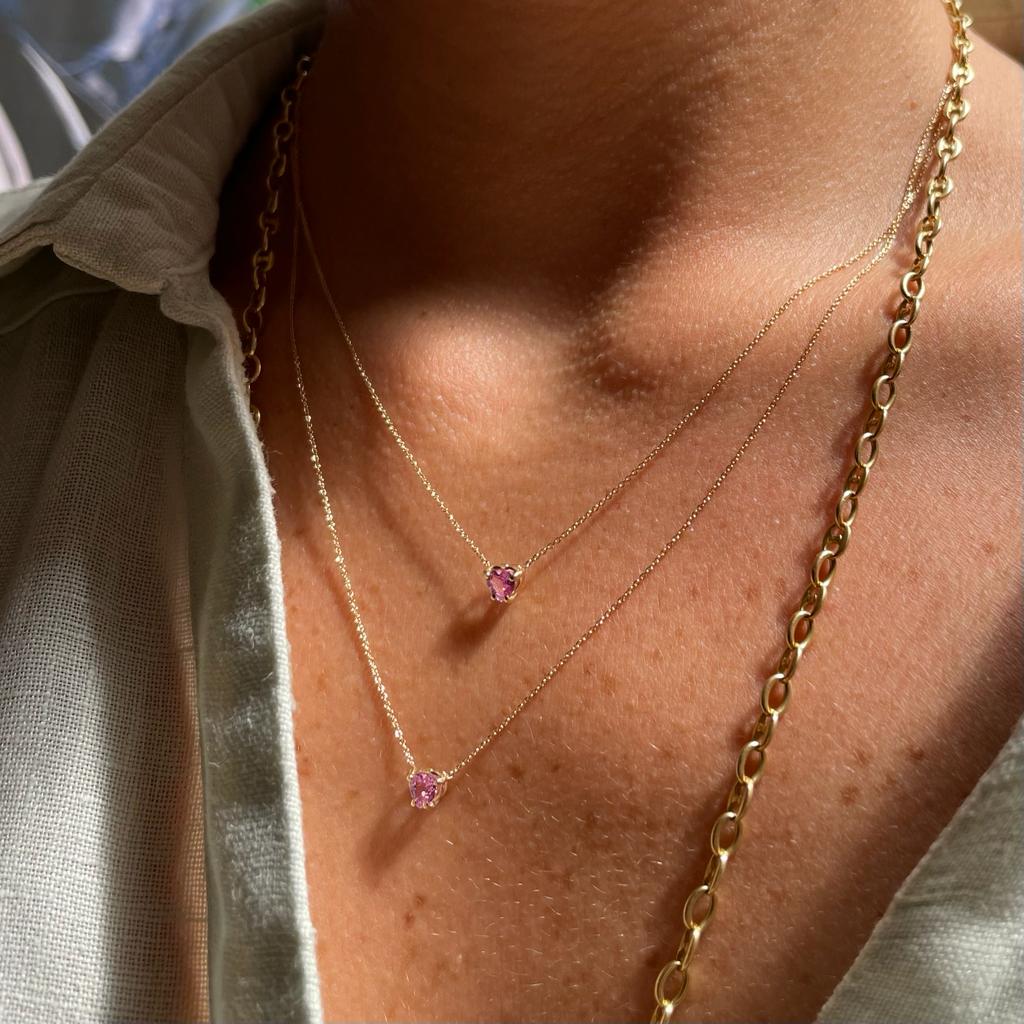 Collana in oro 18kt con zaffiro taglio cuore