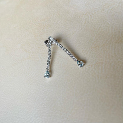 .goccia. - orecchini pendenti in oro 18kt , diamanti e acquamarina