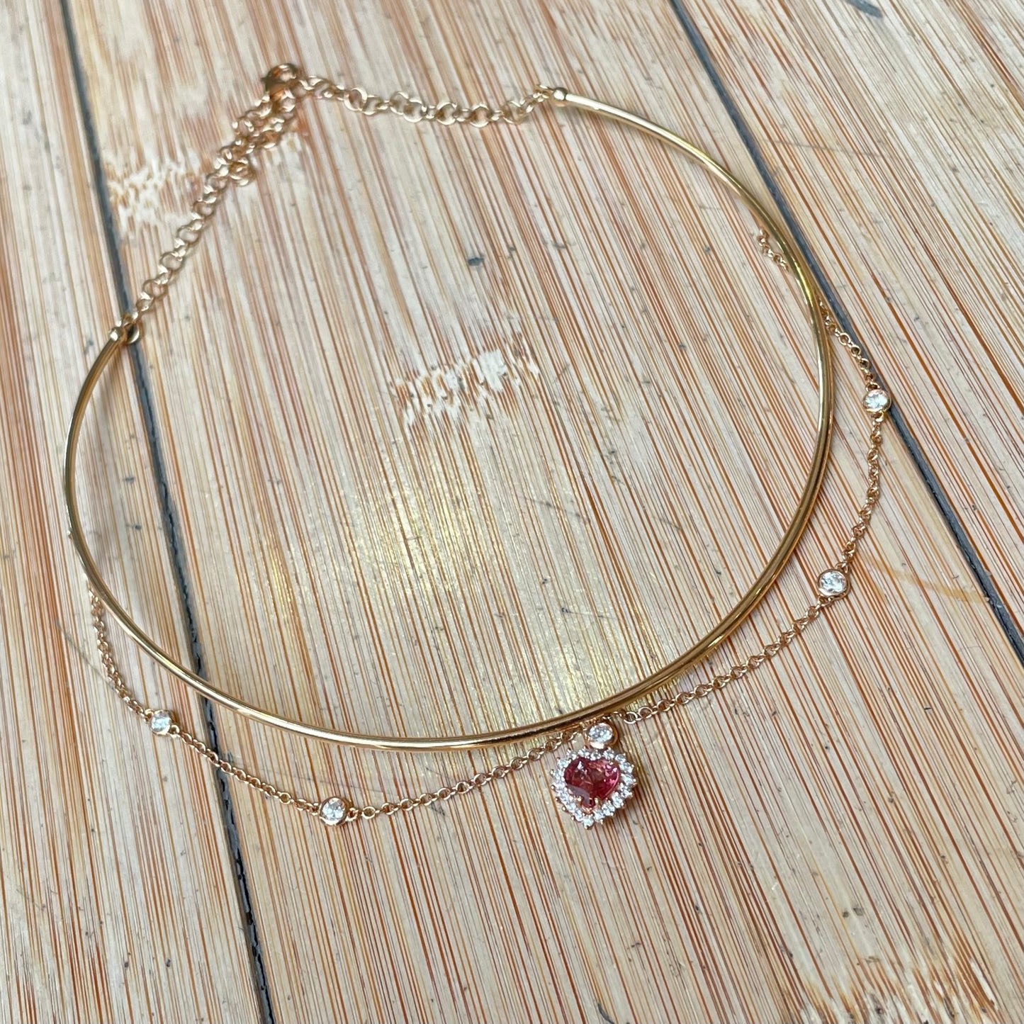 .lalea. - collana rigida in oro 18kt con zaffiro rosa e diamanti