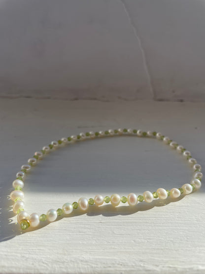 Tou_Lou Lumen Choker