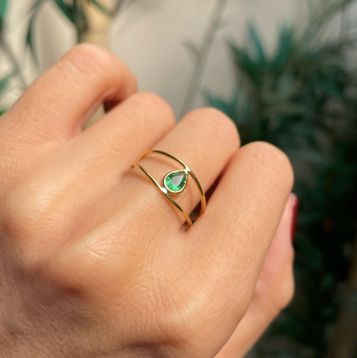 Aram - anello in oro giallo 18kt