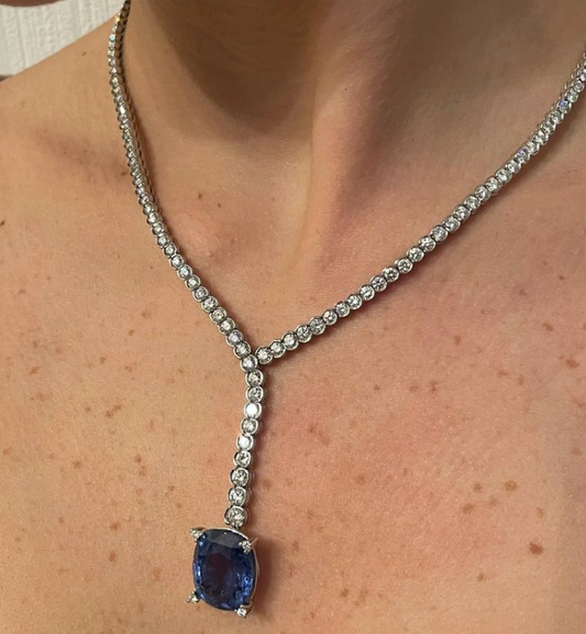 Blu - collana in oro 18kt con diamanti e zaffiro