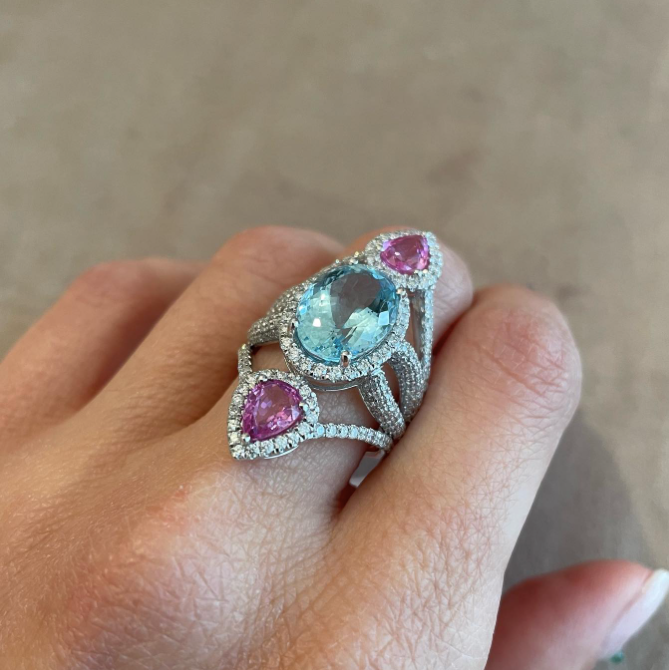 la Bea- anello in oro 18kt , diamanti , acquamarina e zaffiri rosa