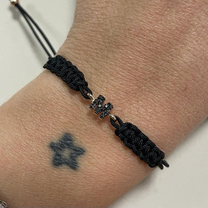 Letters - bracciale in oro 18kt con una lettera e cordino