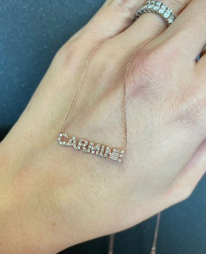 Nomi mini - collana in oro 18kt con diamanti
